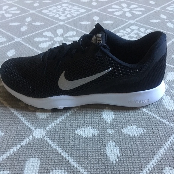 Nike Shoes - NEW Nike women’s flex tr 7 training shoes